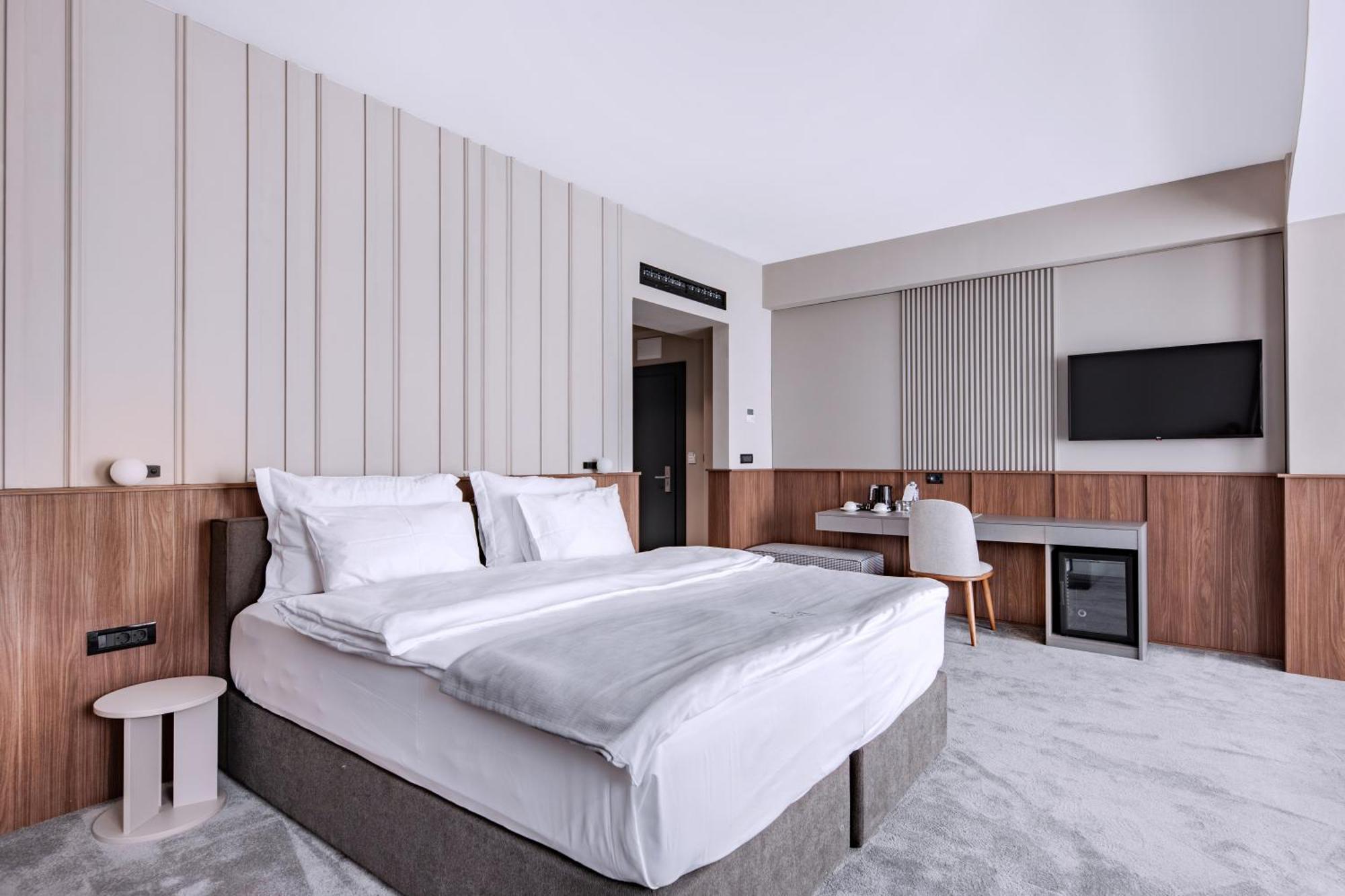 Actor Hotel Suto Orizari Εξωτερικό φωτογραφία